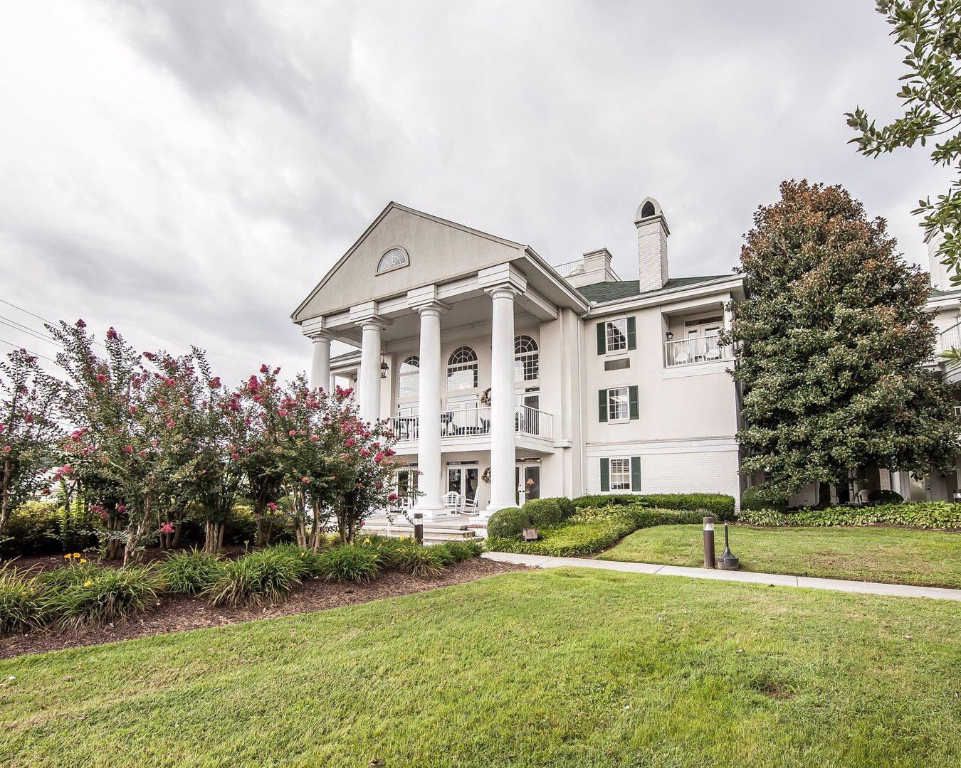 Clarion Willow River Sevierville