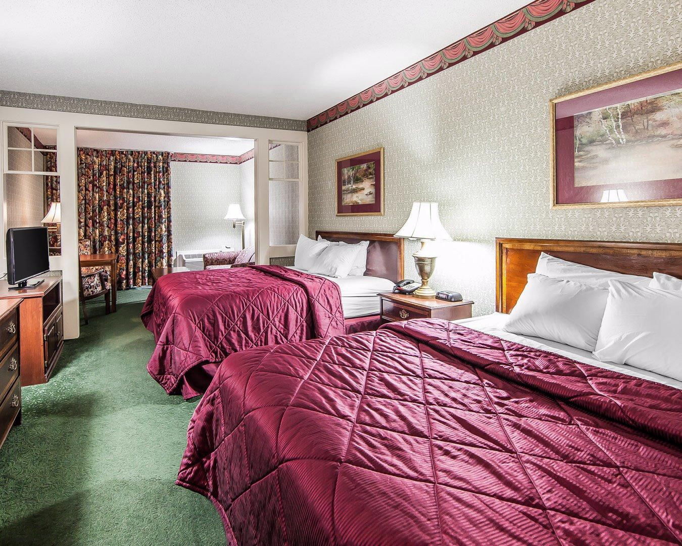 Clarion Willow River Inn 3*